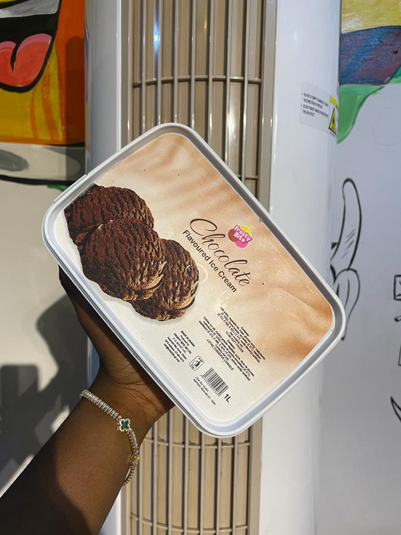 Frosty Bite Chocolate Ice Cream |1Liter