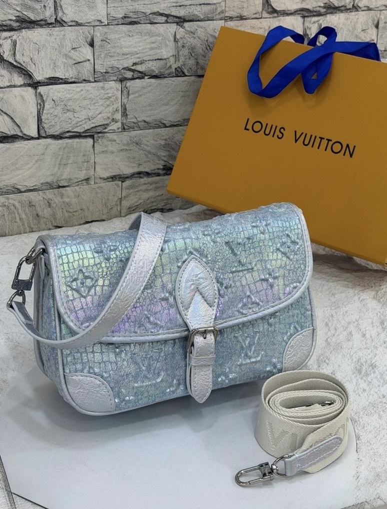 Louis Vuitton Diane Satchel B