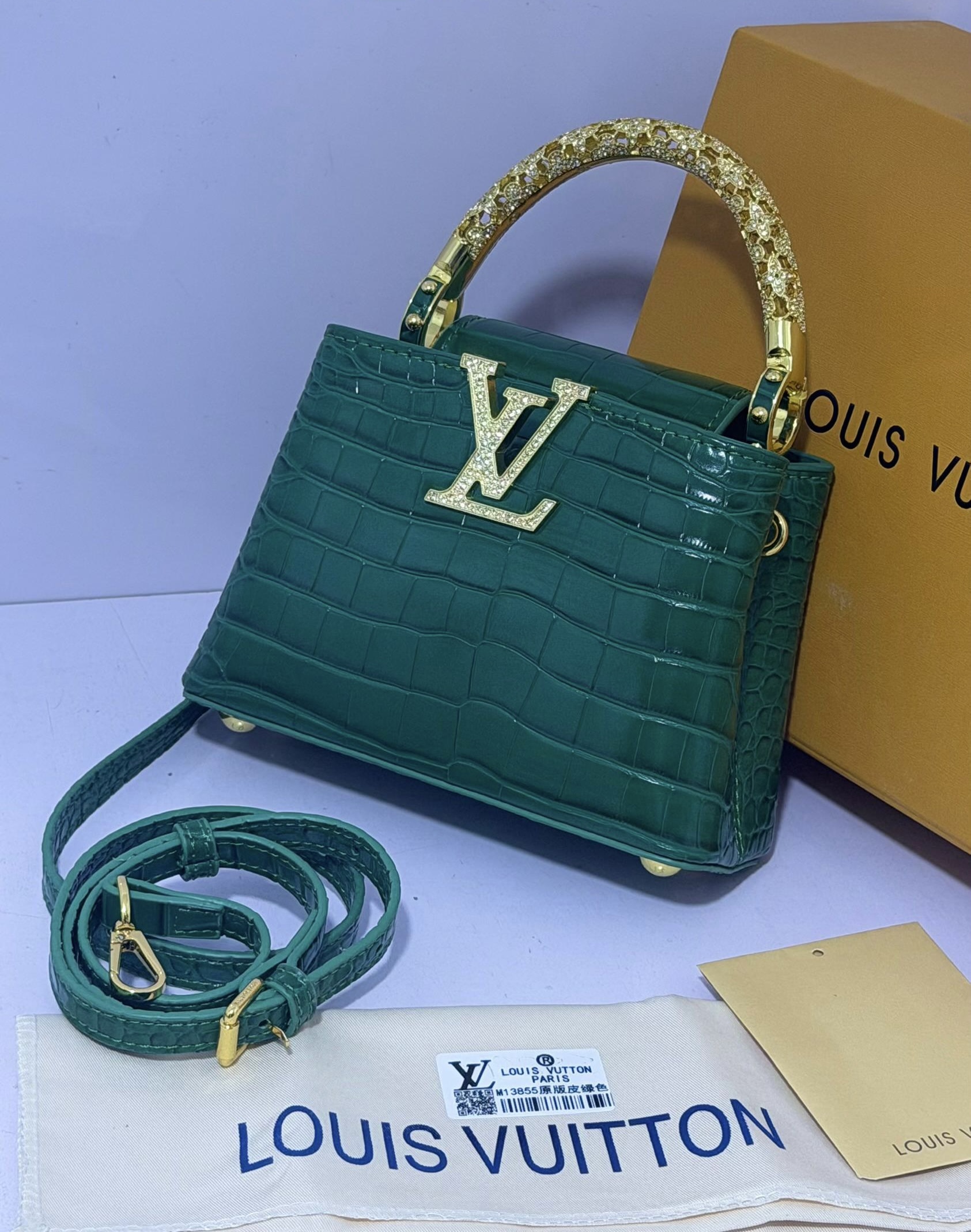 Louis Vuitton Capucines Mini G